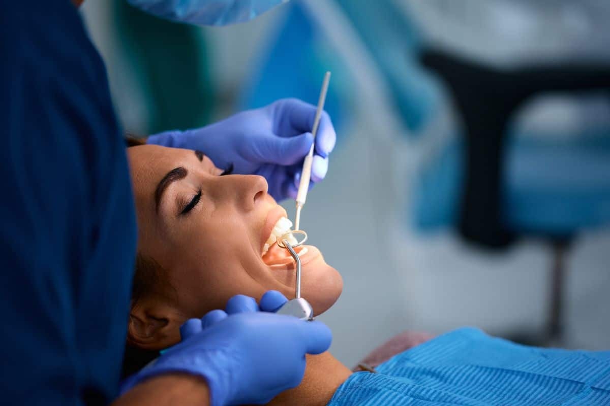 Featured image for “Dentist Gainesville: What to Expect at Your First Visit”